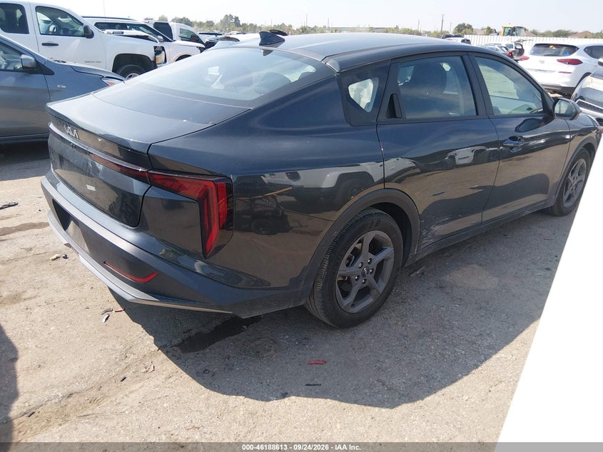 Vin: 3kpft4de7se116692, lot: 46688497, kia k4 lxs 20254