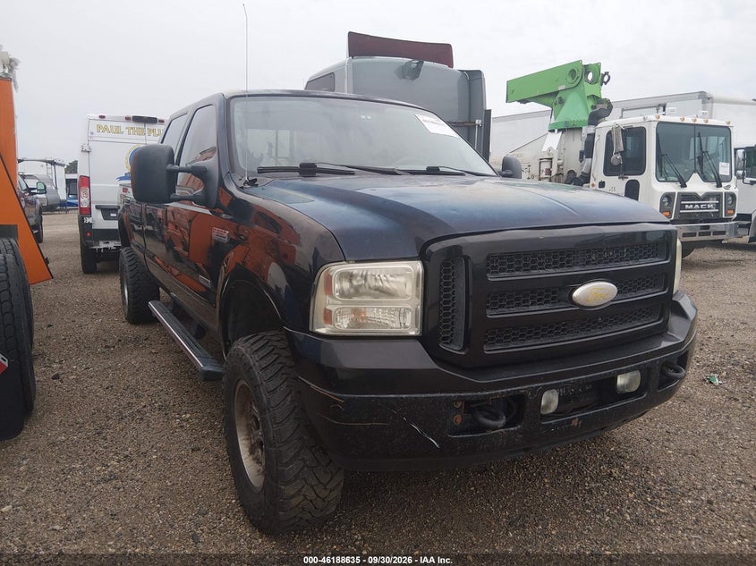 2005 FORD F-350 LARIAT/XL/XLT