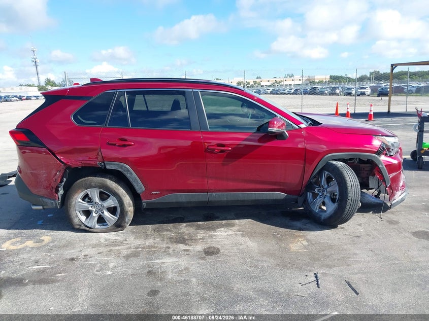 TOYOTA RAV4 HYBRID - zdjęcie 13