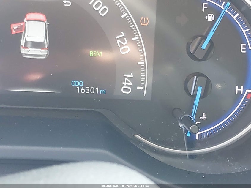 TOYOTA RAV4 HYBRID - zdjęcie 15