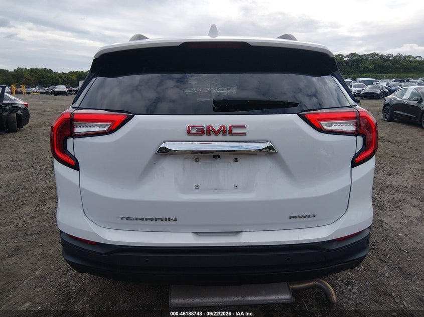 2022 GMC TERRAIN AWD SLE · Photo 16