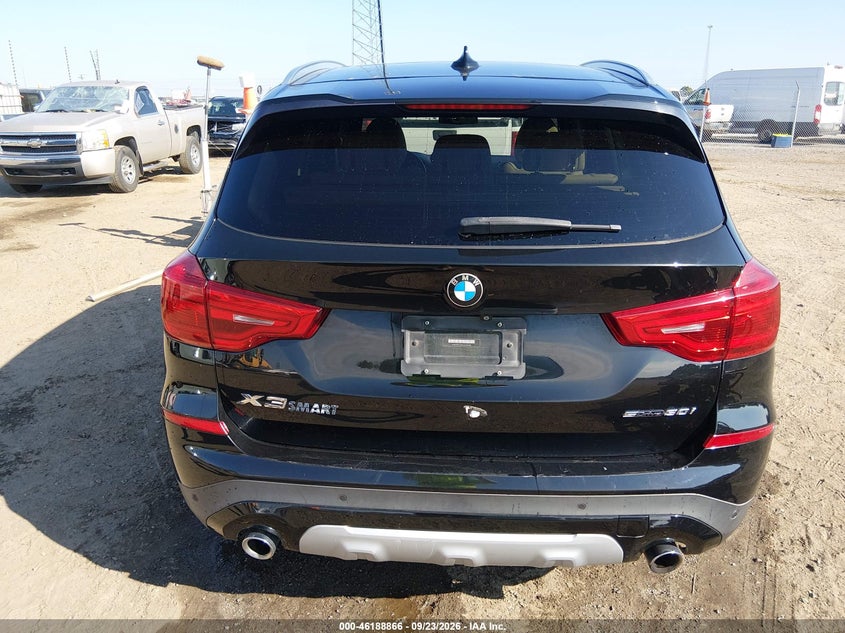 BMW X3 - zdjęcie 17