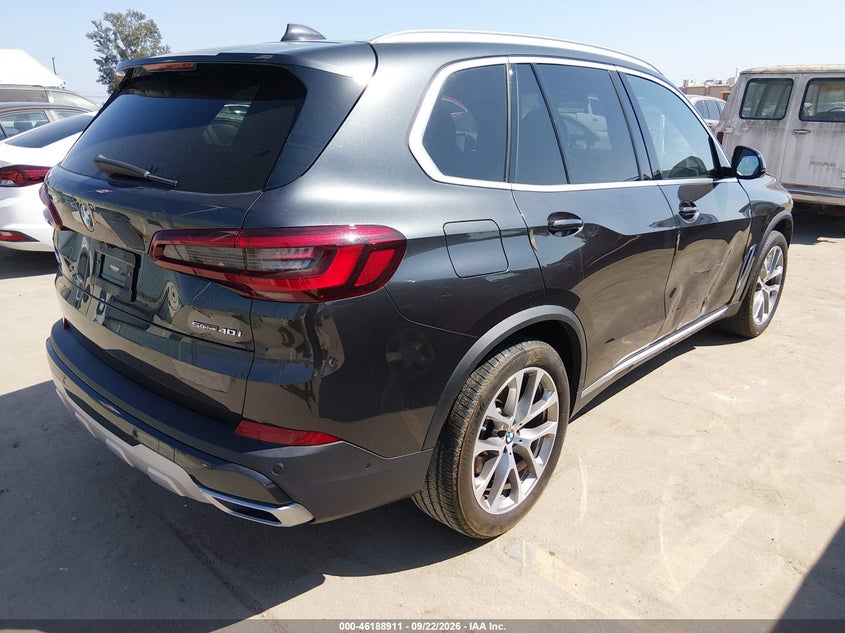2022 BMW X5 auction photo 4
