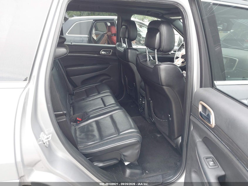 JEEP GRAND CHEROKEE - zdjęcie 8