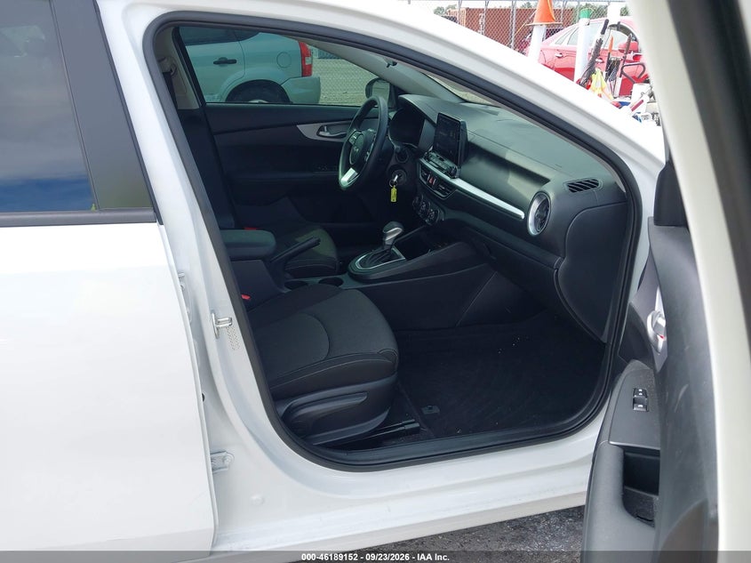 KIA FUERTE 2024 VIN 3KPF24AD4RE727563