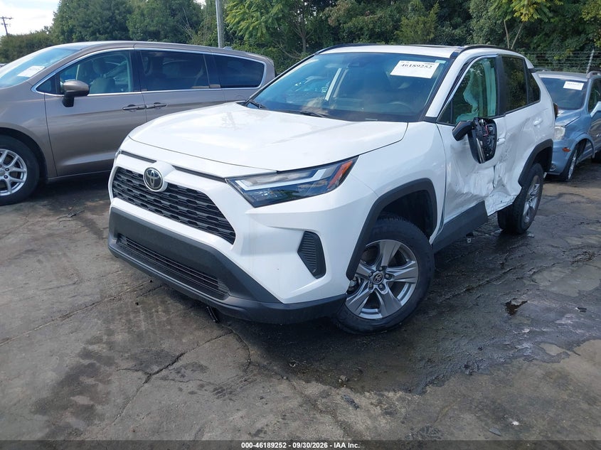 Vin: 2t3w1rfv5pc246757, lot: 46689136, toyota rav4 xle 20232