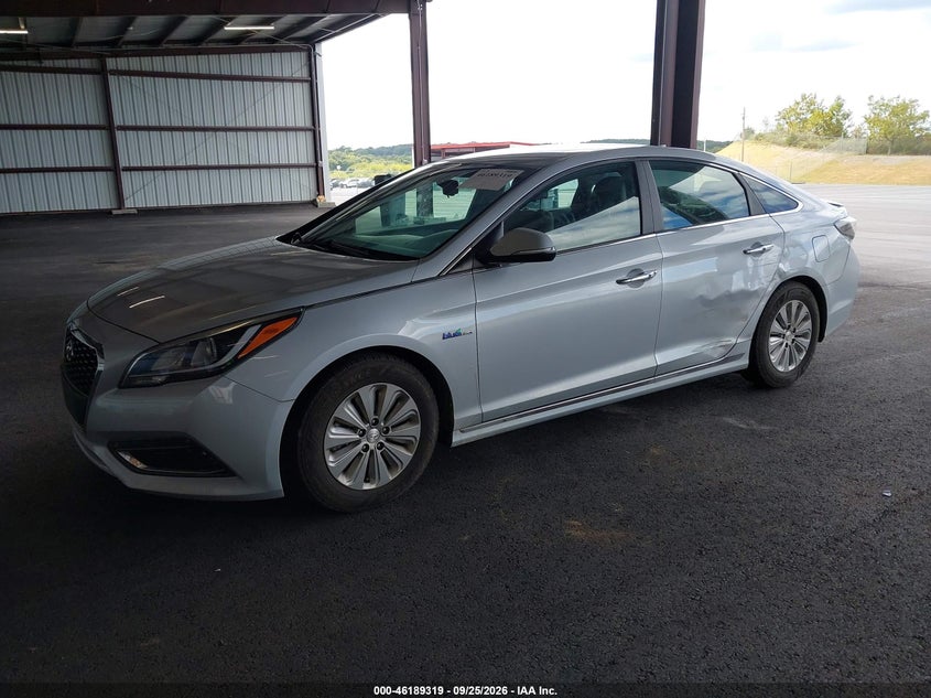 2017 Hyundai Sonata, По колу, IAAI, VIN KMHE24L3XHA064321 — фото 2