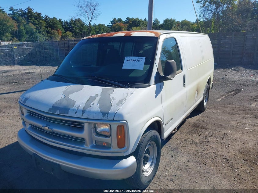 CHEVROLET EXPRESS 2001 VIN 1GCHG35R811174742