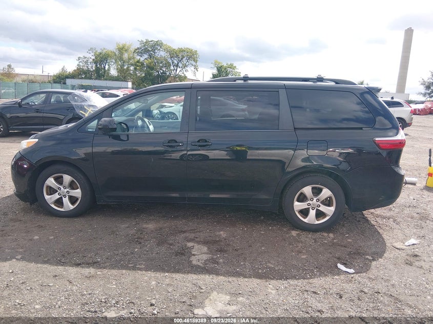 TOYOTA SIENNA 2015 VIN 5TDKK3DC0FS590733