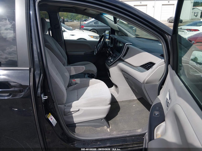 TOYOTA SIENNA 2015 VIN 5TDKK3DC0FS590733