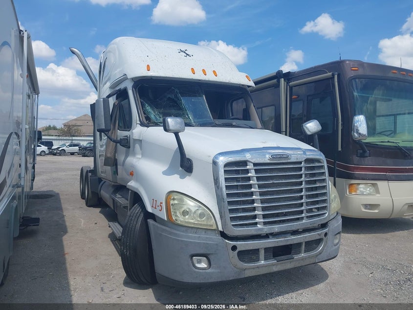 2014 FREIGHTLINER CASCADIA 125
