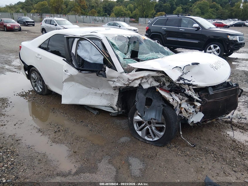 2012 TOYOTA CAMRY HYBRID LE
