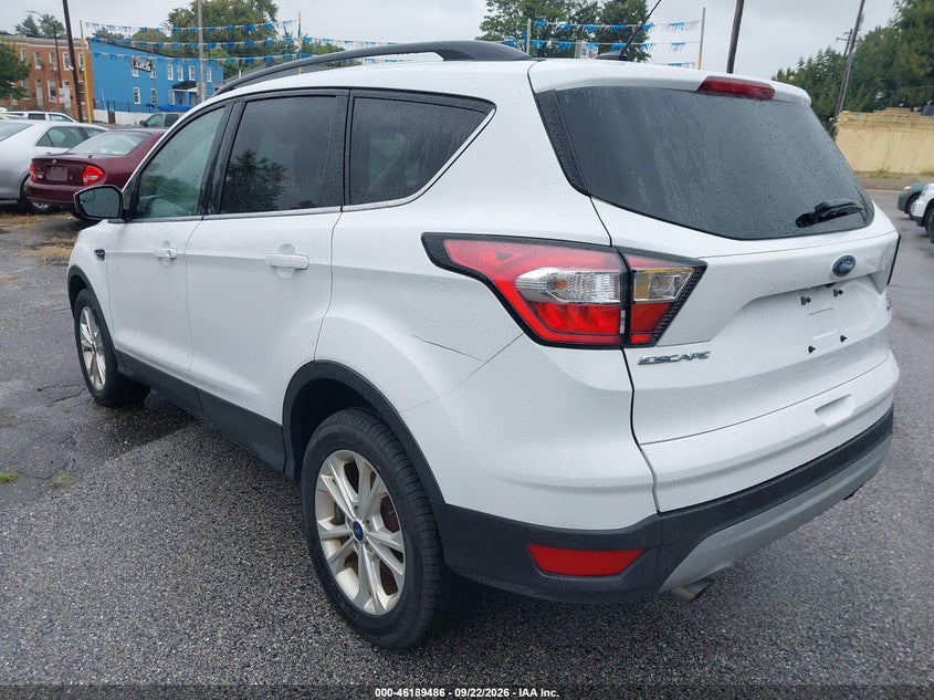 Vin: 1fmcu9gd8juc37632, lot: 46689370, ford escape se 20183