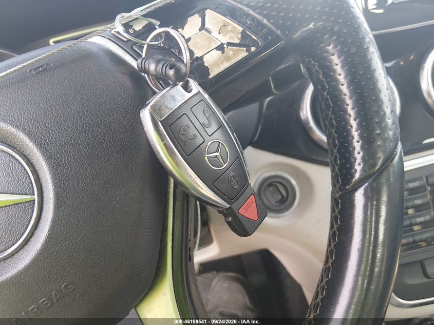 2014 MERCEDES-BENZ CLA 250 · Фото 11