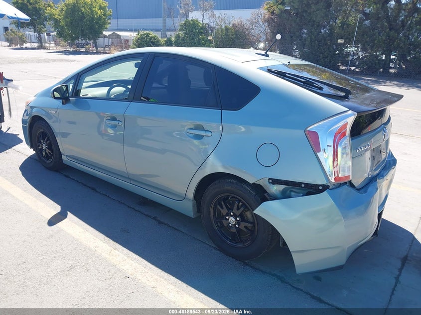 Vin: jtdkn3du2d1647377, lot: 46689427, toyota prius three 20133