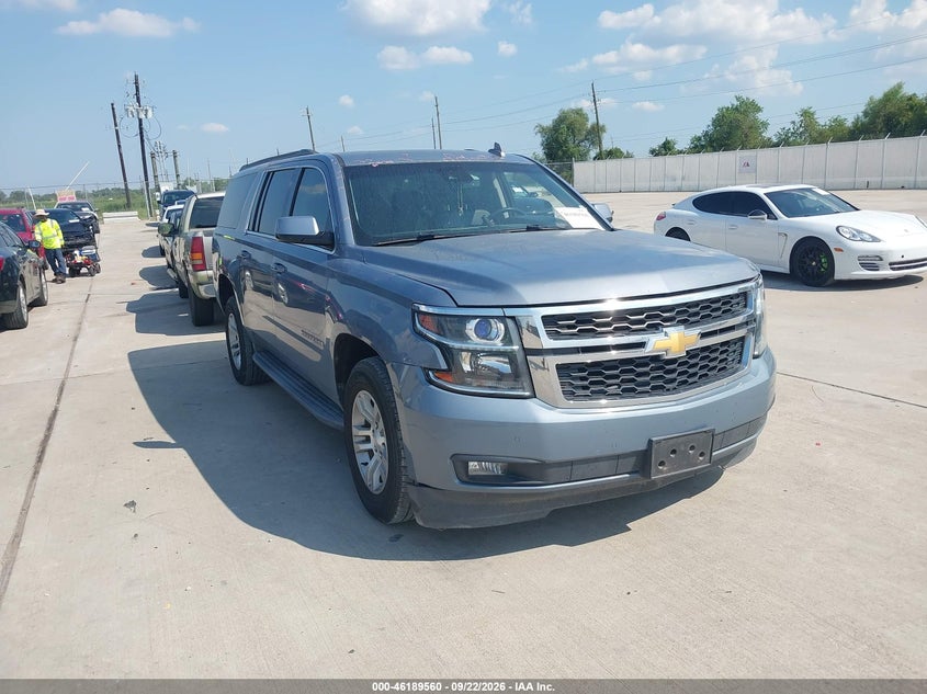 CHEVROLET SUBURBAN - zdjęcie 1