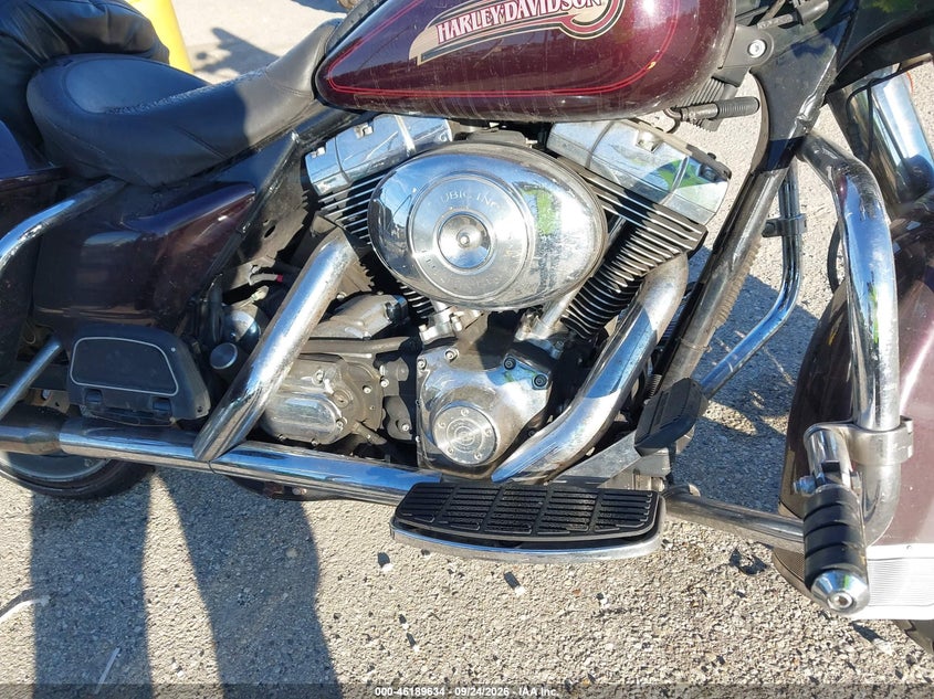 HARLEY-DAVIDSON FLHT 2005