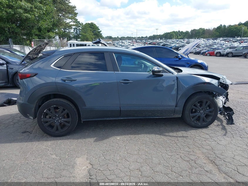 MAZDA CX-30 - zdjęcie 14