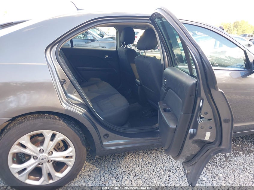 2012 FORD FUSION auction photo 8