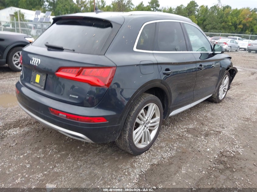 AUDI Q5 - zdjęcie 4