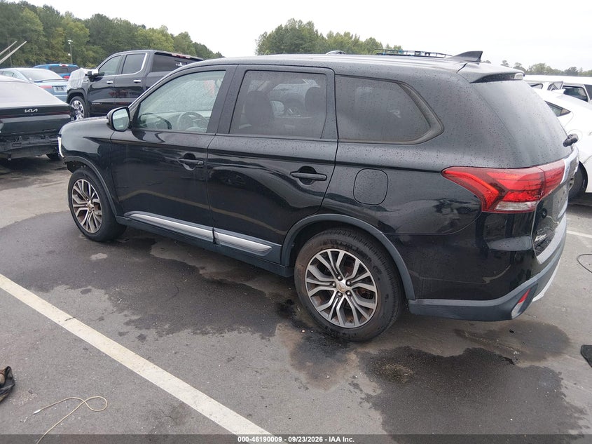 Vin: ja4az3a3xhz049227, lot: 46689893, mitsubishi outlander se/sel 20173