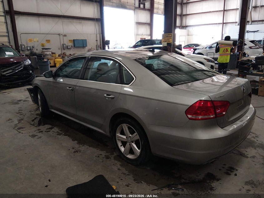 Vin: 1vwbh7a33cc085600, lot: 46689899, volkswagen passat 2.5l se 20123