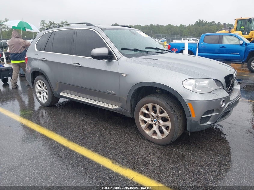 Vin: 5uxzv4c54d0b13884, lot: 46689900, bmw x5 xdrive35i/xdrive35i premium/xdrive35i sport activity 2013 img_1