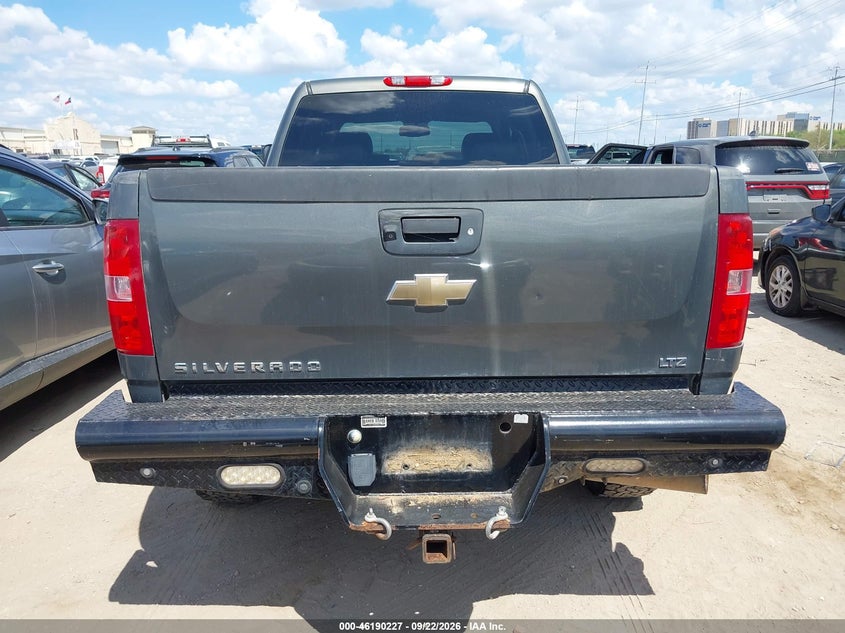 CHEVROLET SILVERADO 2500HD 2011 VIN 1GC1KYE82BF187107