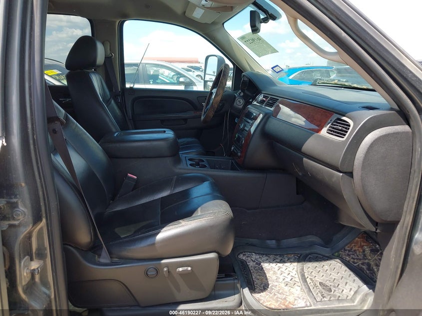 CHEVROLET SILVERADO 2500HD 2011 VIN 1GC1KYE82BF187107