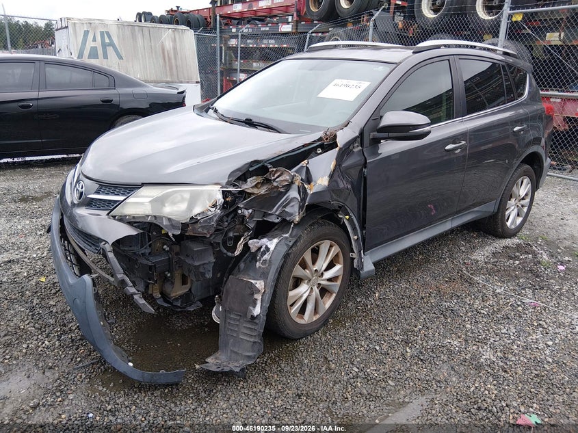 2013 Toyota Rav4 Limited, Front End, IAAI, VIN 2T3YFREVXDW006075 — photo 2