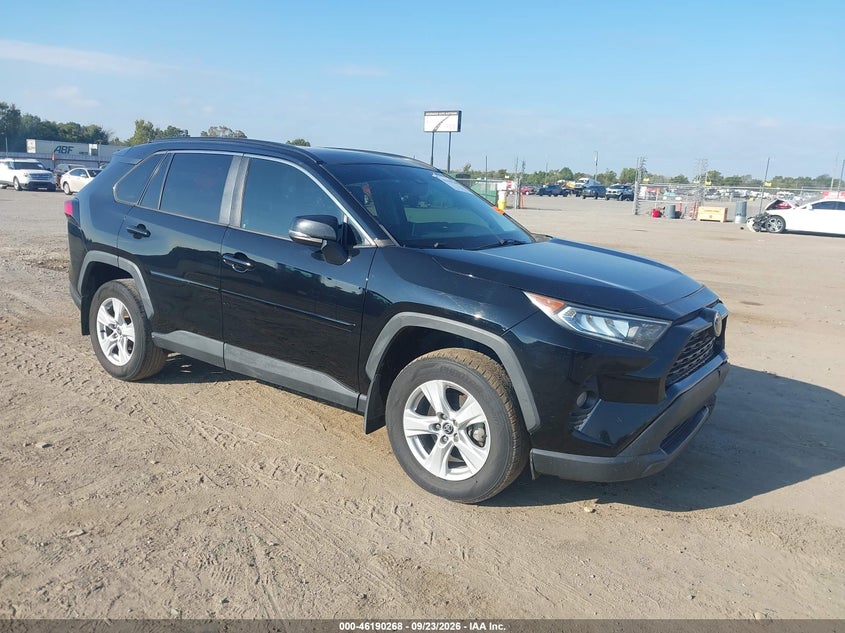 TOYOTA RAV4 - zdjęcie 1