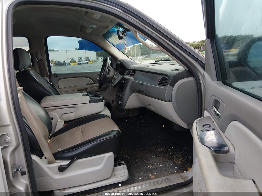 CHEVROLET TAHOE 2008 VIN 1GNFC13C98R138356