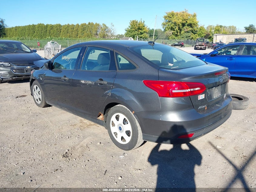 Vin: 1fadp3e25jl318565, lot: 46690231, ford focus s 20183
