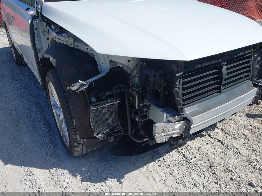 AUDI Q7 - zdjęcie 6