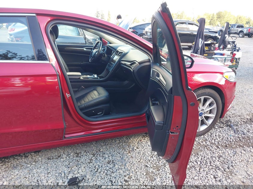 2017 FORD FUSION auction photo 5