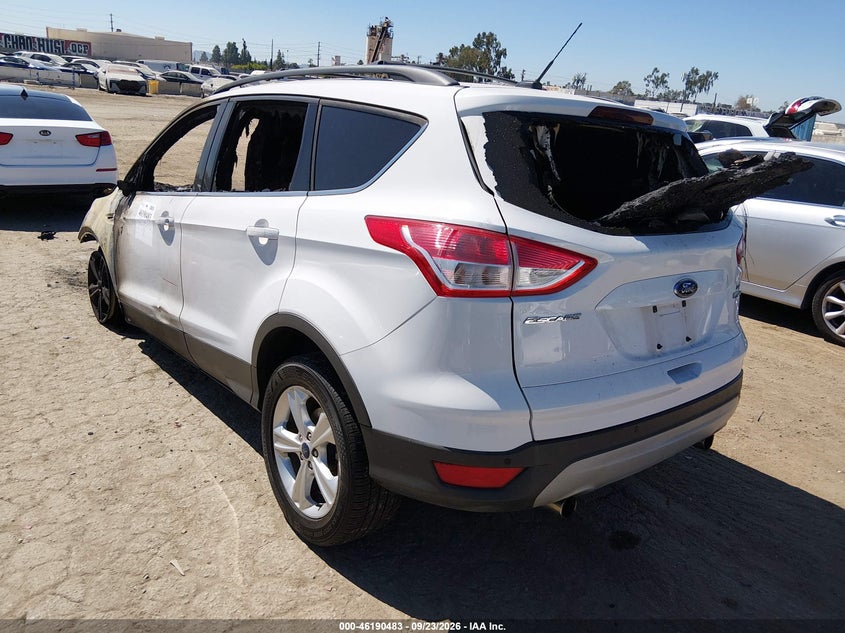 Vin: 1fmcu0gx4duc48878, lot: 46690367, ford escape se 20133