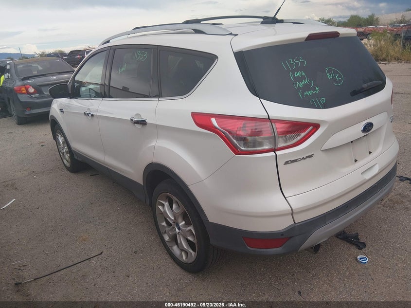 Vin: 1fmcu9j92duc25016, lot: 46690375, ford escape titanium 20133