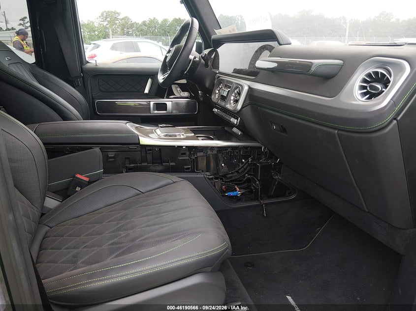MERCEDES-BENZ AMG G 63 - zdjęcie 5