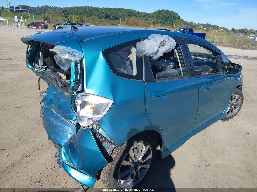 Vin: jhmge8h55cc018915, lot: 46690461, honda fit sport 20124
