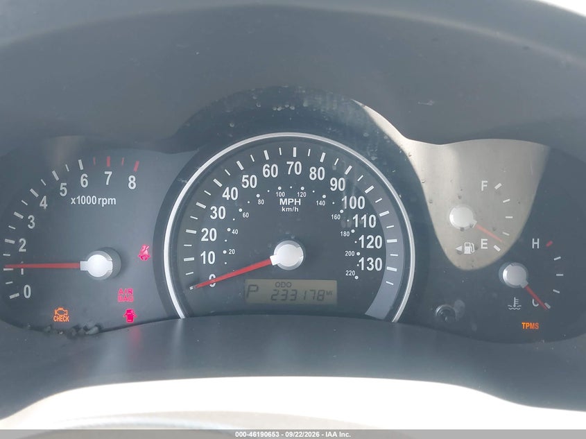 2009 KIA SEDONA auction photo 7
