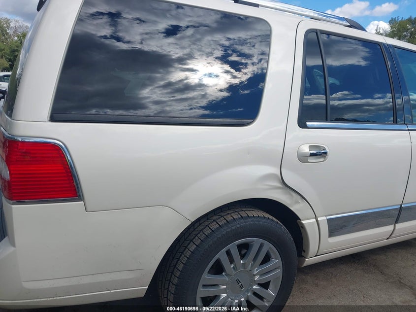 2007 LINCOLN NAVIGATOR auction photo 6