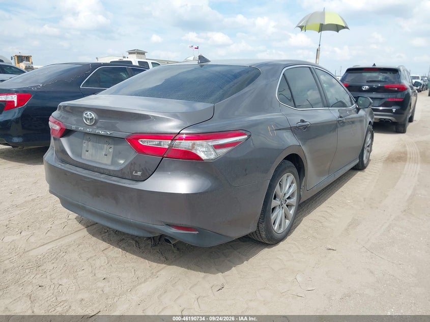 TOYOTA CAMRY - zdjęcie 4
