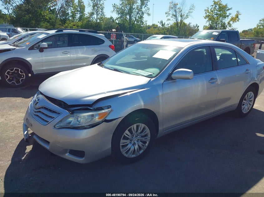 Vin: 4t4bf3ek6br184196, lot: 46690678, toyota camry le 20112
