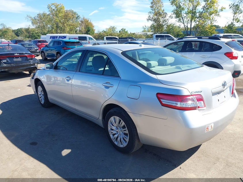 Vin: 4t4bf3ek6br184196, lot: 46690678, toyota camry le 20113