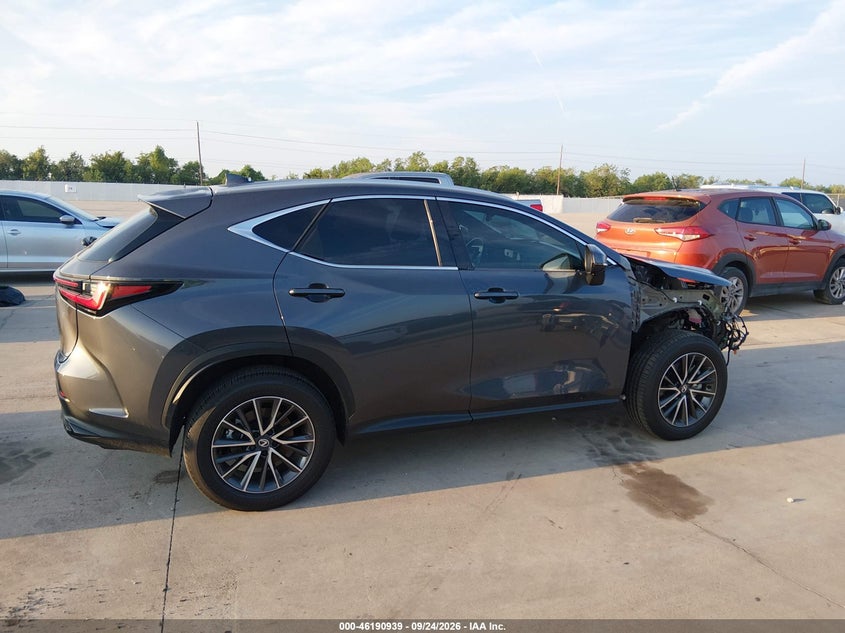 LEXUS NX 350 - zdjęcie 14