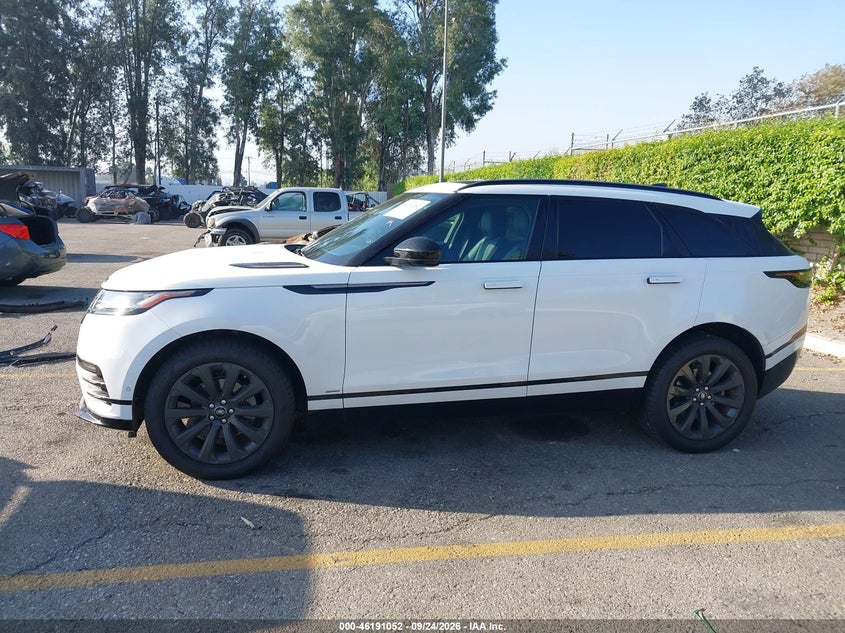 LAND ROVER RANGE ROVER VELAR - zdjęcie 15