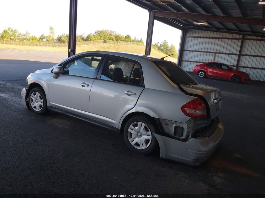 Vin: 3n1bc1ap6bl361971, lot: 46690941, nissan versa 1.8s 20113
