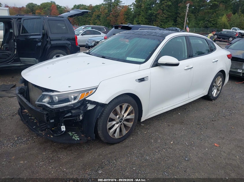 2016 KIA OPTIMA auction photo 2