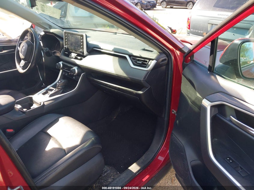 TOYOTA RAV4 - zdjęcie 5