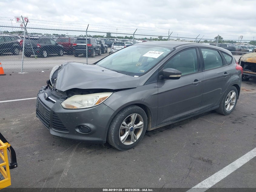 Vin: 1fadp3k20dl370730, lot: 46691023, ford focus se 20132